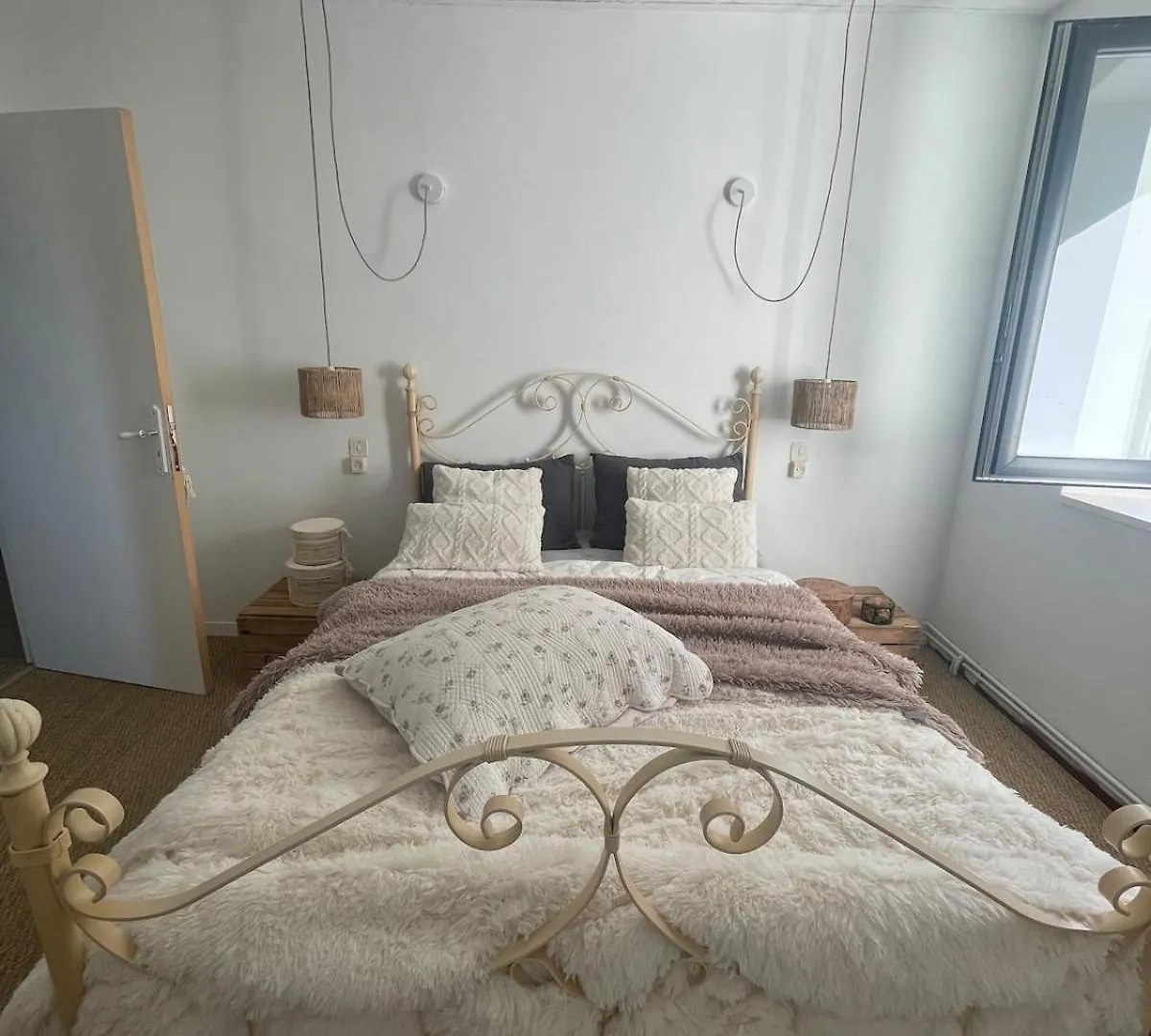 Vakantiehuis Large Charming House Surrounded By Nature Brassac